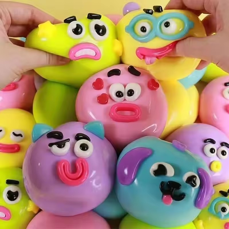 Interactive Squeaky Plush Dog Toy - Stokta 5 Farklı Modelde, İlginç Köpek